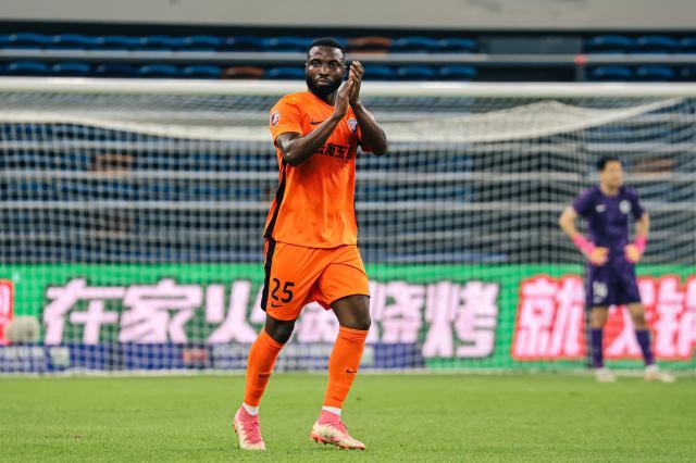 pp电子模拟器-国足的遗憾？奥斯卡首秀造2球复刻水爷招牌动作